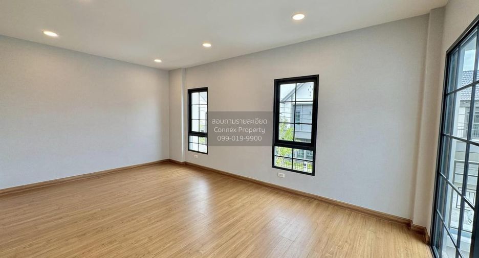 Casa en venta de 4 habitaciones en Bang Phli, Samut Prakan