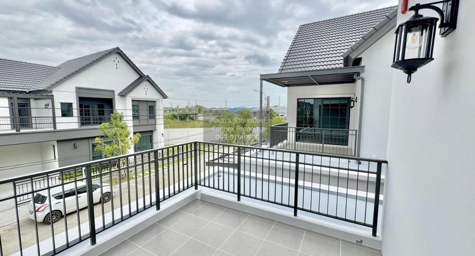 Casa en venta de 4 habitaciones en Bang Phli, Samut Prakan