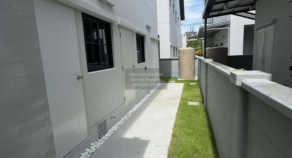 Casa en venta de 4 habitaciones en Bang Phli, Samut Prakan