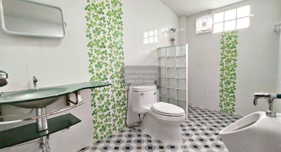 For sale 2 bedrooms townhouse in Lam Luk Ka, Pathum Thani