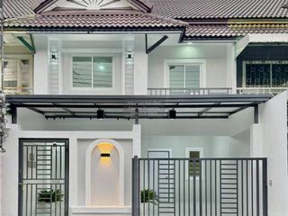 For sale 3 bedrooms townhouse in Bang Bua Thong, Nonthaburi