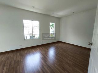 For sale 3 bedrooms house in Thanyaburi, Pathum Thani