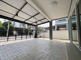 À vendre 3 chambres maison à Phra Pradaeng, Samut Prakan