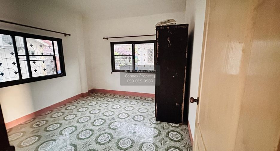 Продажа 3 спальни дом в Warin Chamrap, Ubon Ratchathani
