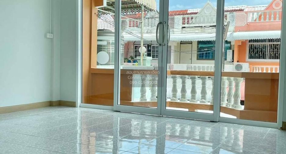 Casa adosada en venta de 2 habitaciones en Nong Khaem, Bangkok