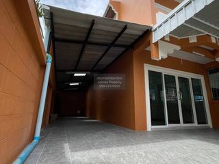 Casa adosada en venta de 2 habitaciones en Nong Khaem, Bangkok