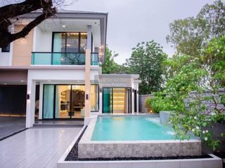 For sale 4 bedrooms house in Hua Hin, Prachuap Khiri Khan