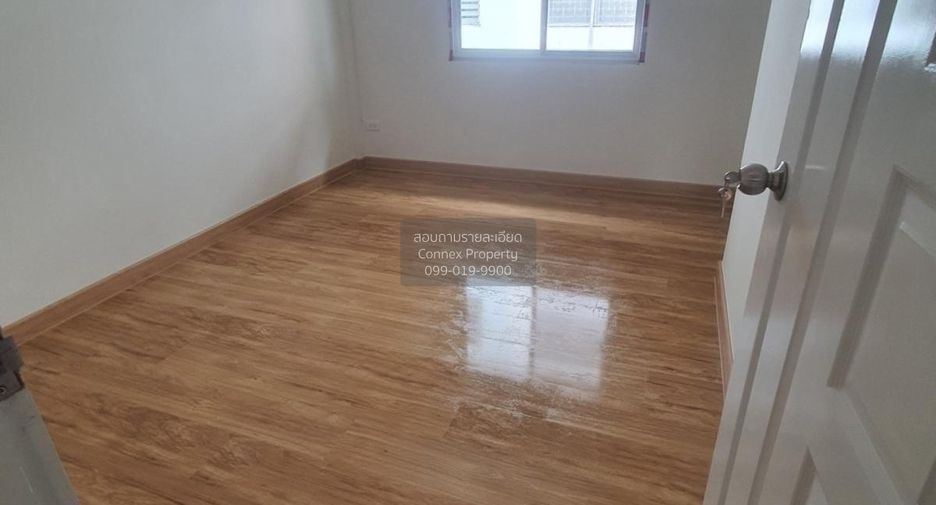 For sale 2 bedrooms townhouse in Mueang Nonthaburi, Nonthaburi