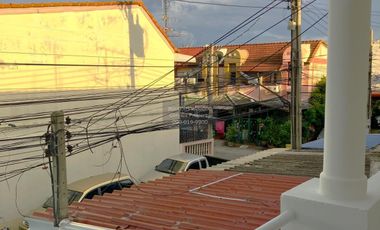 For sale 2 bedrooms townhouse in Mueang Nonthaburi, Nonthaburi