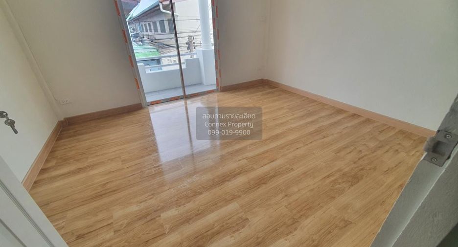 For sale 2 bedrooms townhouse in Mueang Nonthaburi, Nonthaburi