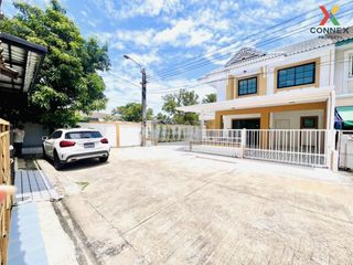 Casa adosada en venta de 4 habitaciones en Bang Yai, Nonthaburi