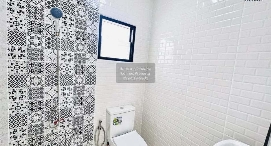 Casa adosada en venta de 4 habitaciones en Bang Yai, Nonthaburi