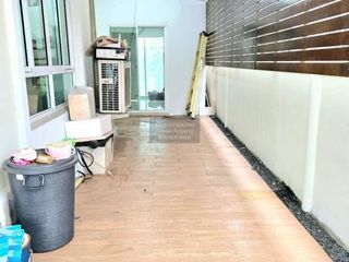 Casa en venta de 4 habitaciones en Bang Khen, Bangkok