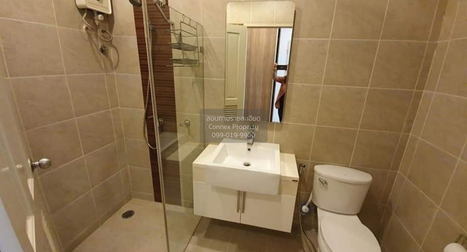 For sale 3 bedrooms condo in Ratchathewi, Bangkok