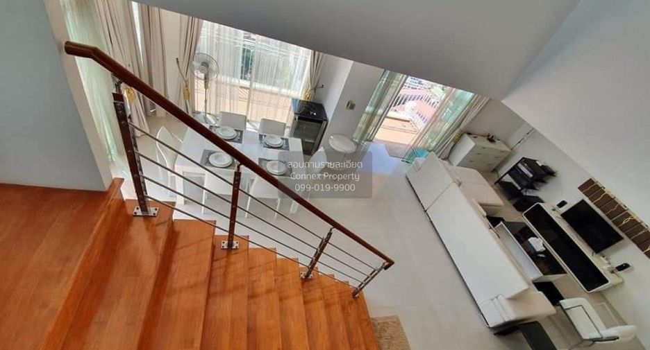 For sale 3 bedrooms condo in Ratchathewi, Bangkok