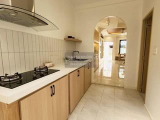 Casa adosada en venta de 2 habitaciones en Wang Thonglang, Bangkok