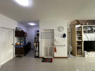 For sale 5 bedrooms townhouse in Mueang Nonthaburi, Nonthaburi