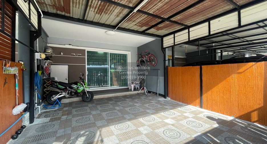 出售 3 卧室 联排别墅 在 Bang Kruai, Nonthaburi