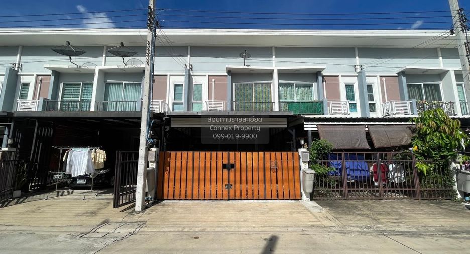 出售 3 卧室 联排别墅 在 Bang Kruai, Nonthaburi