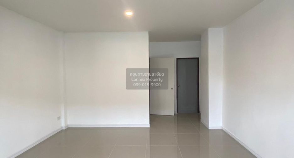 Casa adosada en venta de 5 habitaciones en Nong Khaem, Bangkok