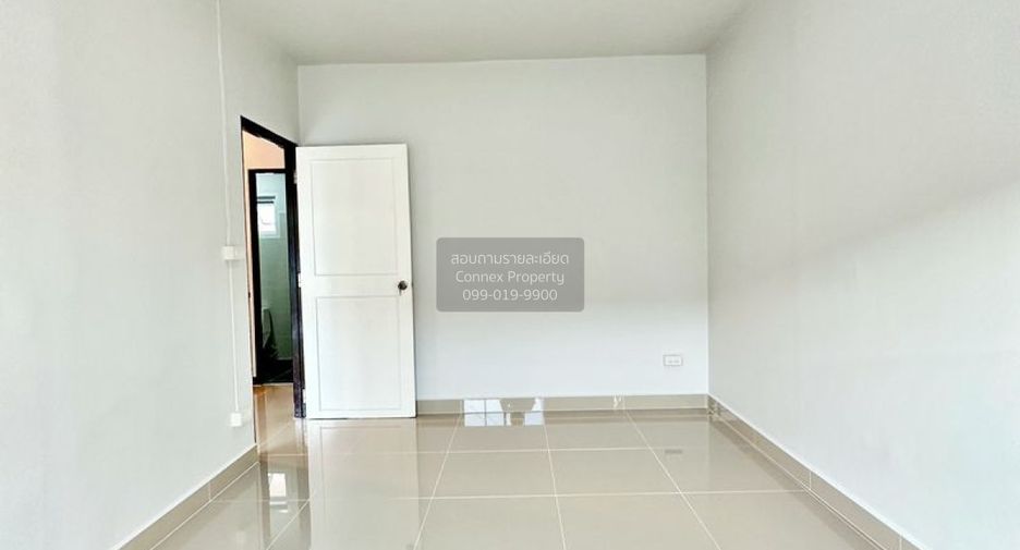 Casa adosada en venta de 3 habitaciones en Bang Yai, Nonthaburi