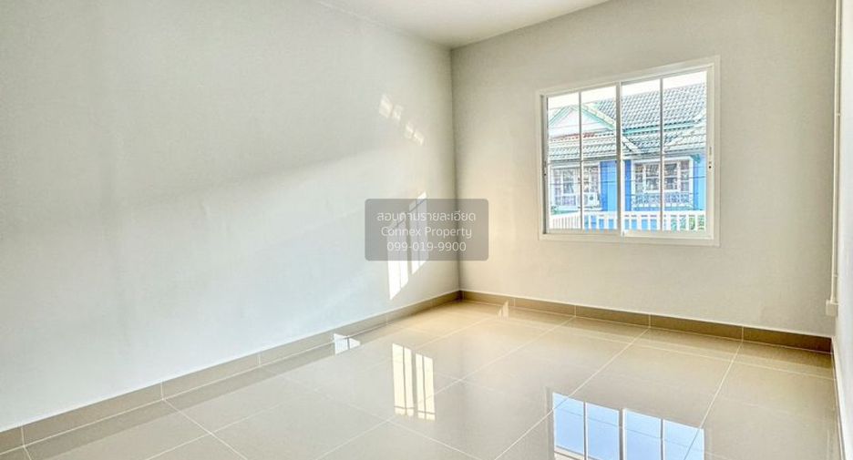 Casa adosada en venta de 3 habitaciones en Bang Yai, Nonthaburi