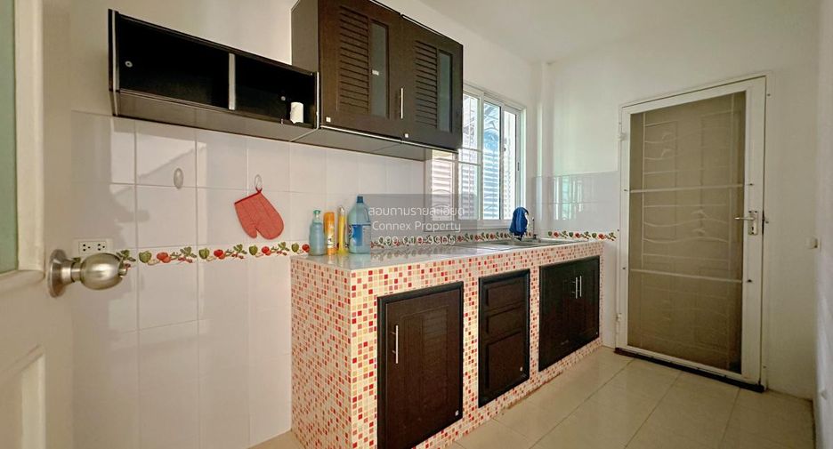 À vendre 4 chambres maison à Bang Khen, Bangkok