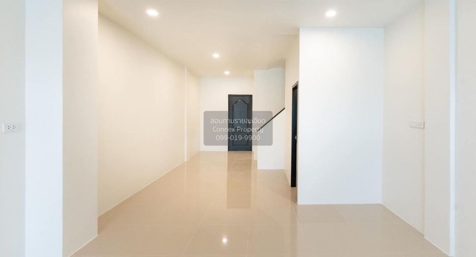 For sale 3 ベッドルーム townhouse in Thung Khru, Bangkok