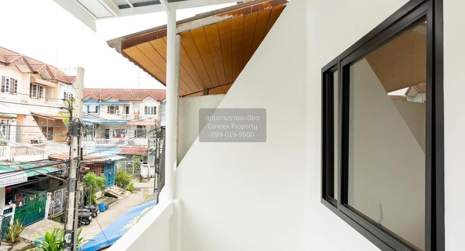 For sale 3 ベッドルーム townhouse in Thung Khru, Bangkok