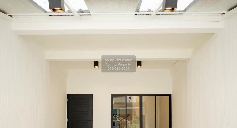 For sale 3 ベッドルーム townhouse in Thung Khru, Bangkok