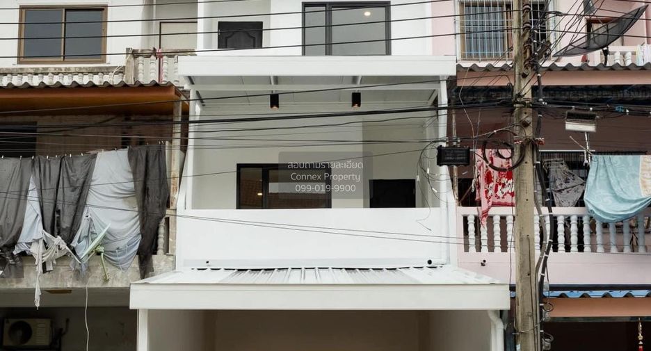 For sale 3 ベッドルーム townhouse in Thung Khru, Bangkok