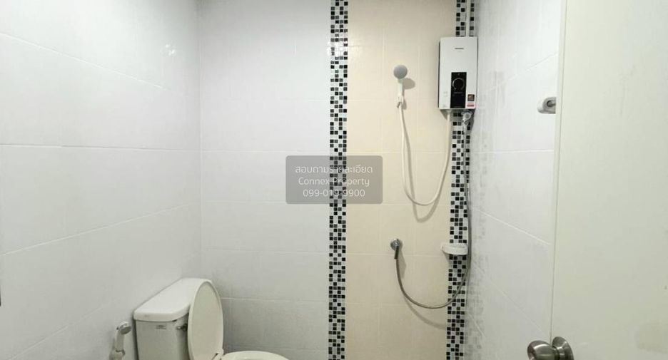 Casa adosada en venta de 4 habitaciones en Bang Yai, Nonthaburi