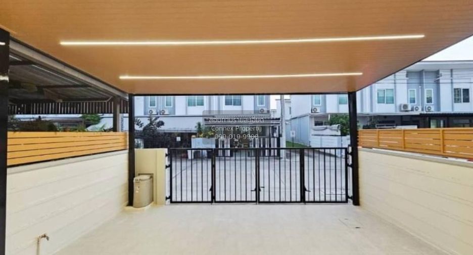 For sale 3 ベッドルーム townhouse in Thawi Watthana, Bangkok