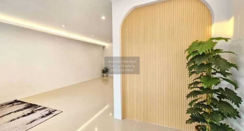 For sale 3 ベッドルーム townhouse in Thawi Watthana, Bangkok