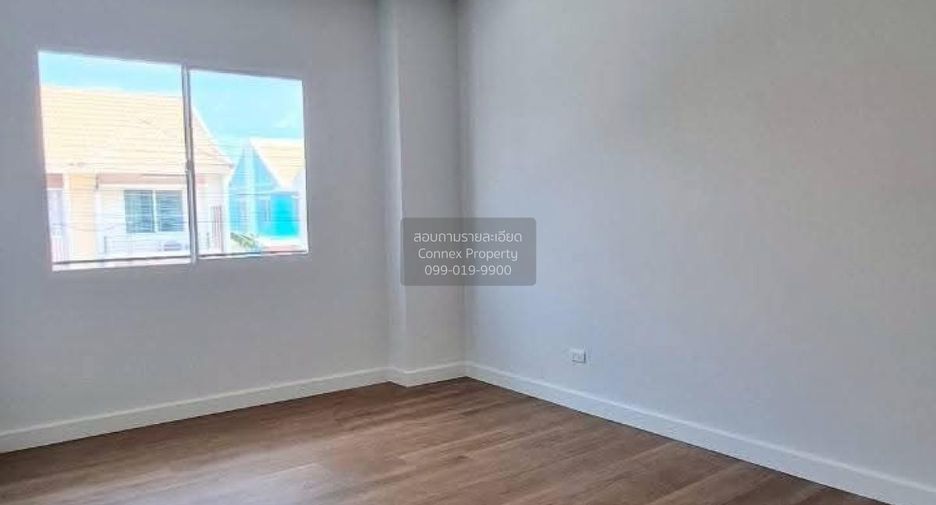 For sale 3 bedrooms townhouse in Mueang Nonthaburi, Nonthaburi