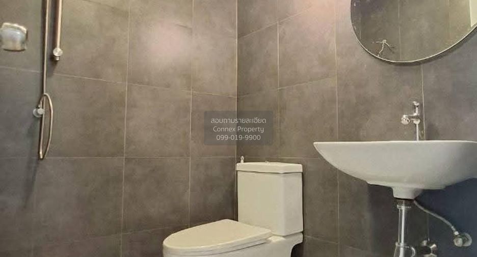 For sale 3 bedrooms townhouse in Mueang Nonthaburi, Nonthaburi