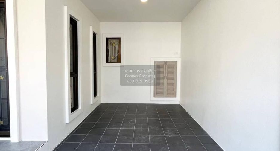 For sale 4 bedrooms townhouse in Bang Bua Thong, Nonthaburi