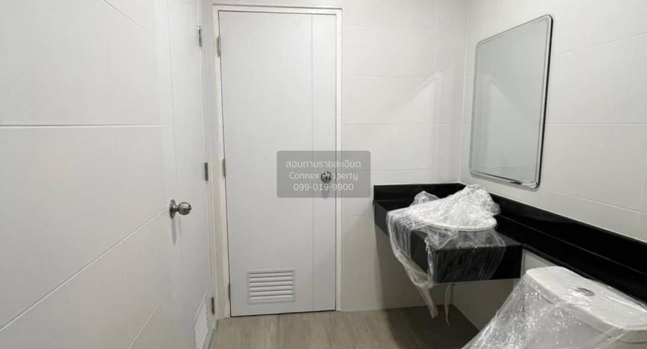 For sale 4 bedrooms townhouse in Bang Bua Thong, Nonthaburi