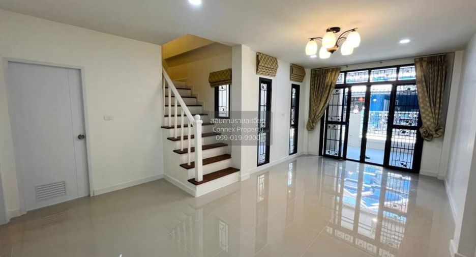 For sale 4 bedrooms townhouse in Bang Bua Thong, Nonthaburi