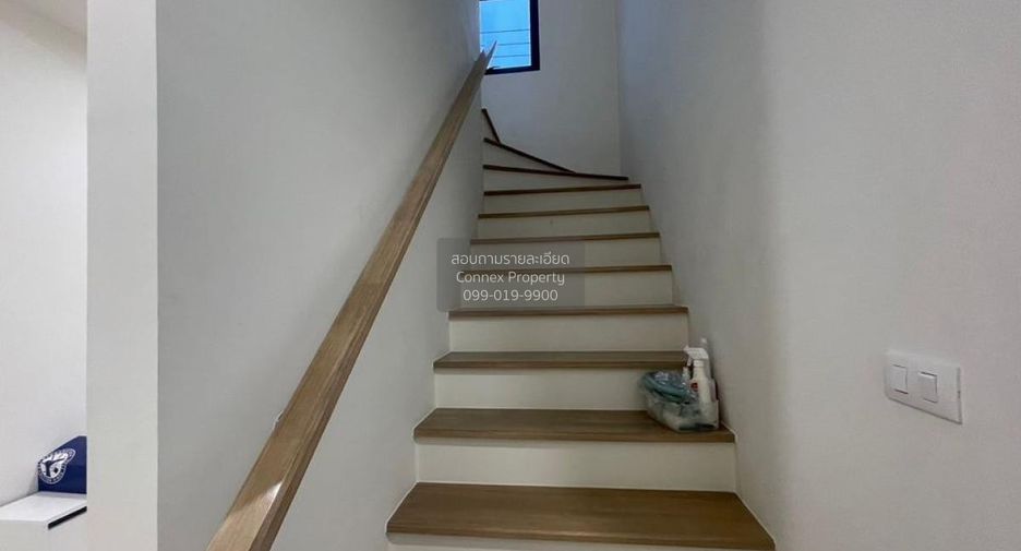 For sale 4 bedrooms house in Khlong Luang, Pathum Thani