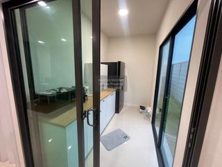 For sale 4 bedrooms house in Khlong Luang, Pathum Thani