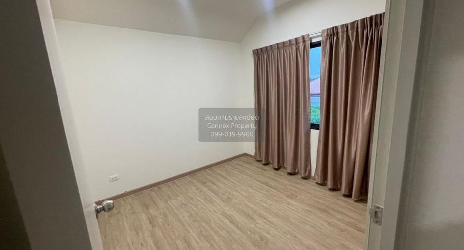 For sale 4 bedrooms house in Khlong Luang, Pathum Thani