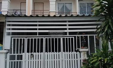 For sale 2 bedrooms townhouse in Mueang Samut Prakan, Samut Prakan