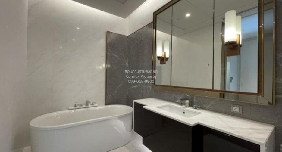 For sale 1 bed condo in Pathum Wan, Bangkok