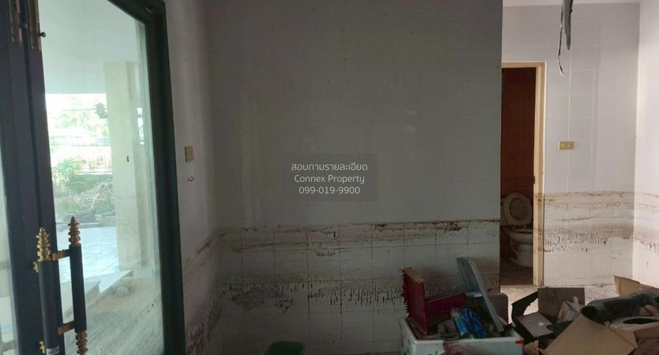 For sale 6 bedrooms house in Nakhon Chai Si, Nakhon Pathom