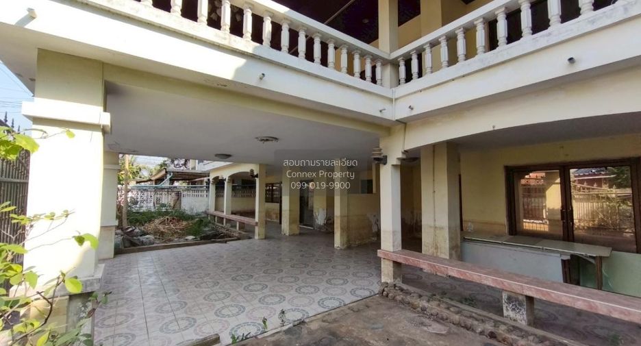 For sale 6 bedrooms house in Nakhon Chai Si, Nakhon Pathom