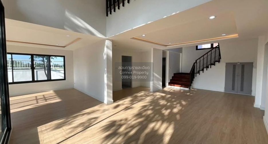 For sale 4 bedrooms house in Phutthamonthon, Nakhon Pathom