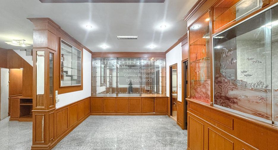 Продажа 6 спальни таунхаус в Бангкок Яи, Бангкок