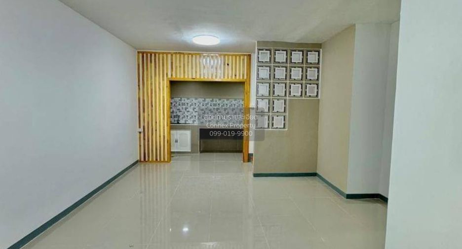 For sale 3 ベッドルーム townhouse in Bang Bua Thong, Nonthaburi