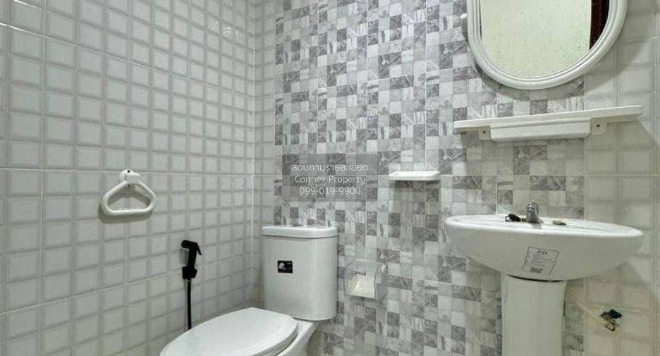 For sale 3 ベッドルーム townhouse in Bang Bua Thong, Nonthaburi